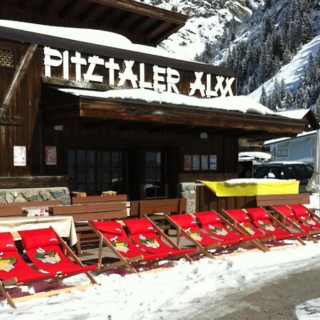 Piz-Hotel Sankt Leonhard im Pitztal Esterno foto