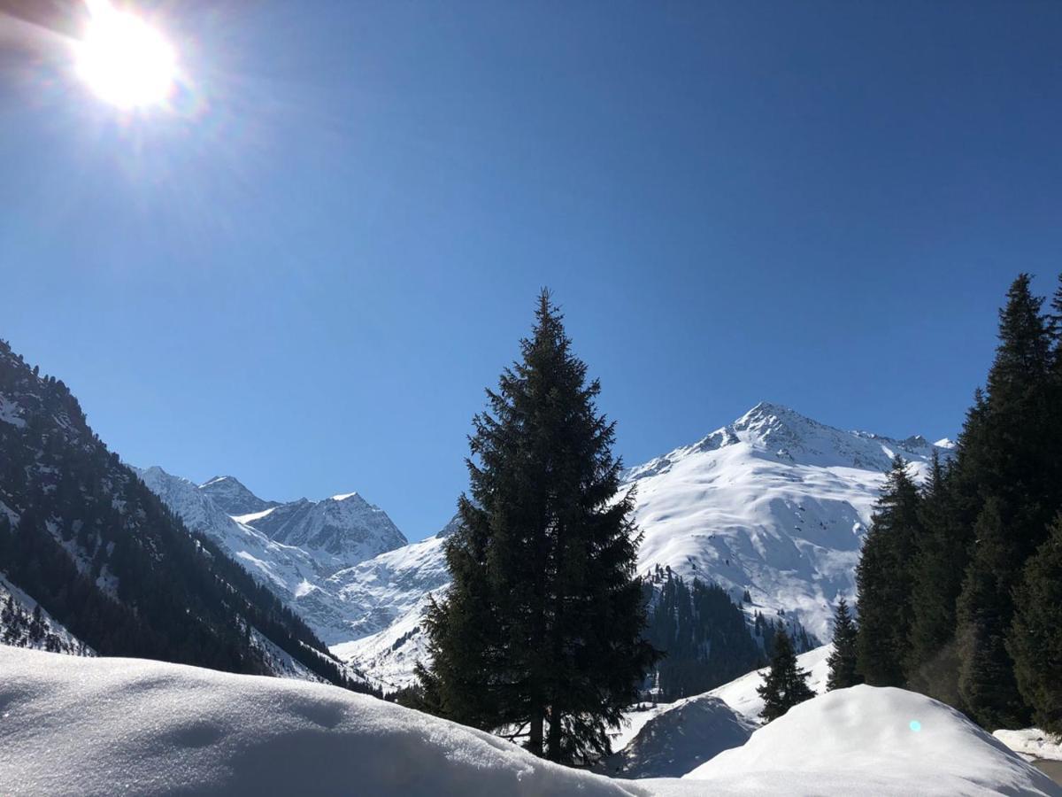 Piz-Hotel Sankt Leonhard im Pitztal Esterno foto