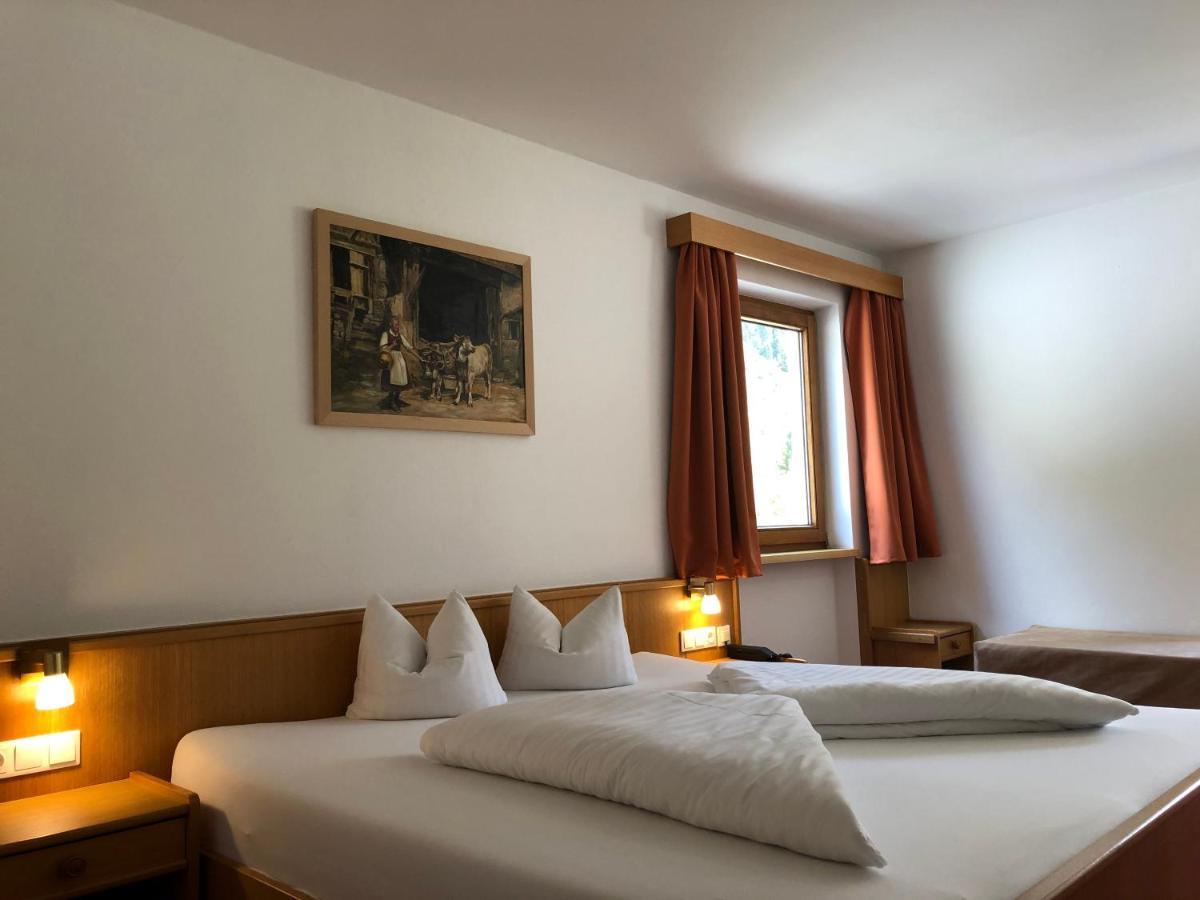 Piz-Hotel Sankt Leonhard im Pitztal Esterno foto