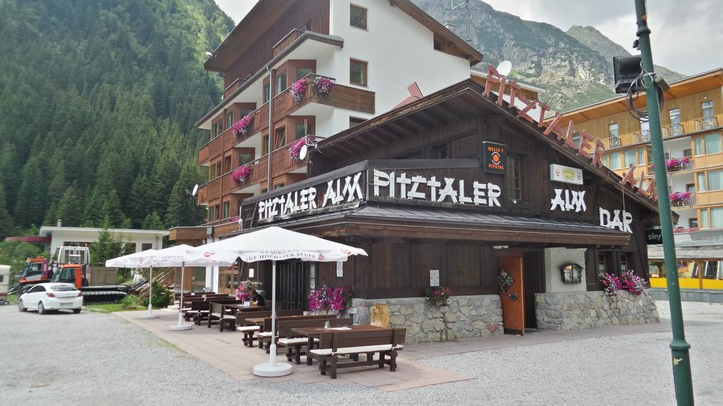 Piz-Hotel Sankt Leonhard im Pitztal Esterno foto
