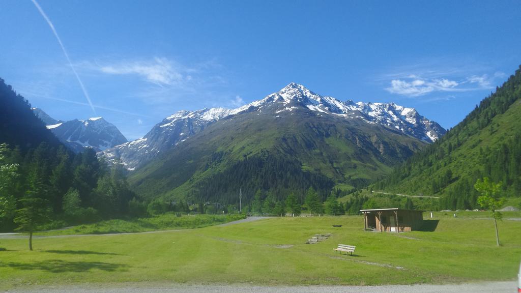 Piz-Hotel Sankt Leonhard im Pitztal Esterno foto