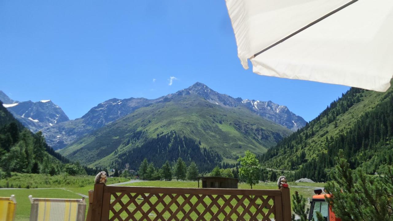 Piz-Hotel Sankt Leonhard im Pitztal Esterno foto